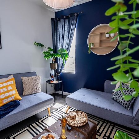 Flat 5, Super King Bed, Free Parking, Workspace, Free Wi-Fi Nottingham Extérieur photo